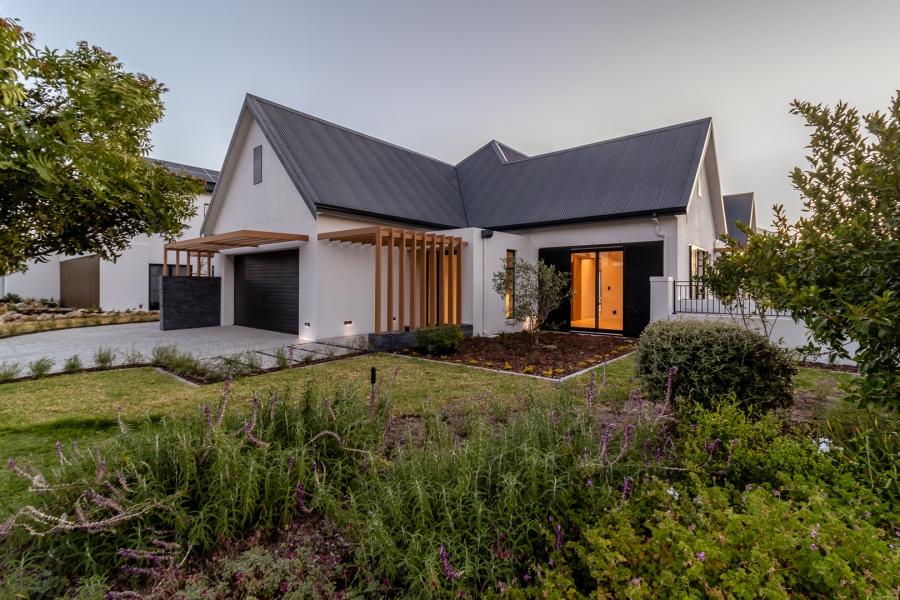 4 Bedroom Property for Sale in Pearl Valley at Val de Vie Western Cape